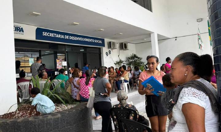 Mais de mil pessoas têm certidões atualizadas durante a Semana do Registre-se em Feira de Santana