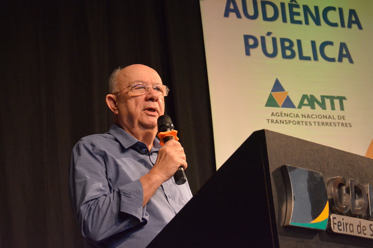 José Ronaldo cobra soluções para problemas deixados pela Via Bahia em rodovias que cortam Feira