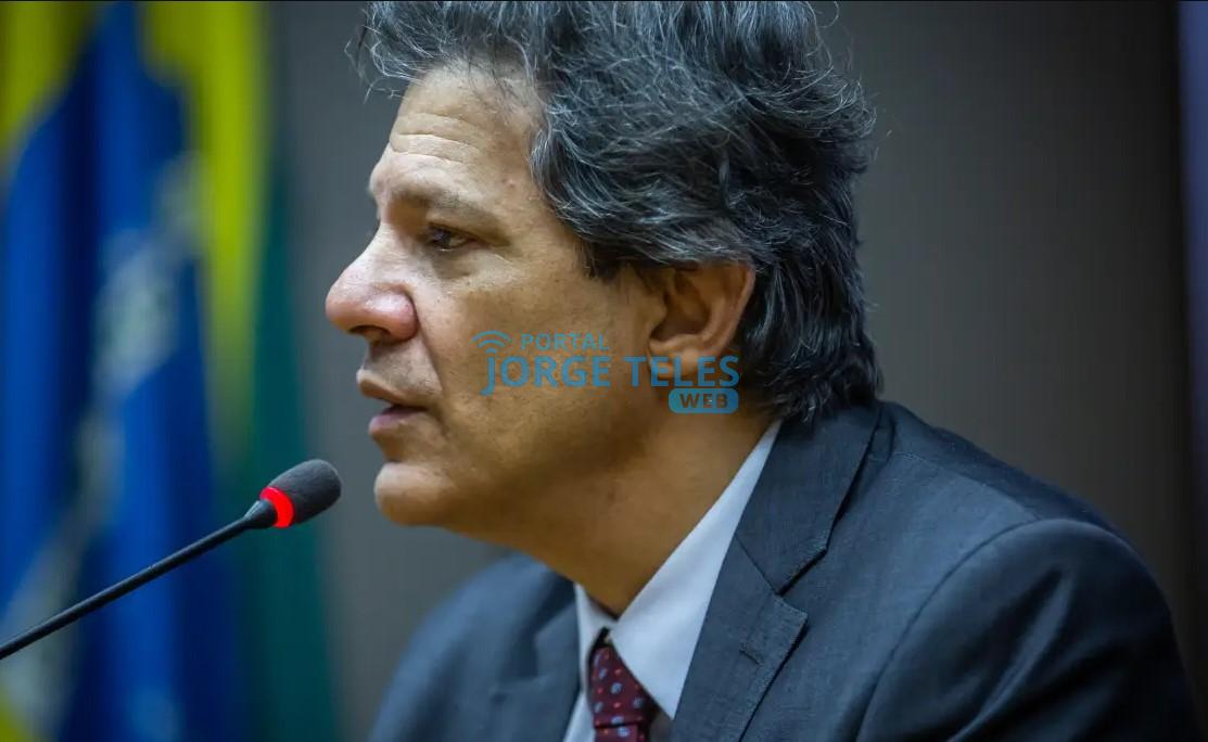Crise do IOF explode e Haddad se afasta: ministro tira férias em semana decisiva para o ajuste fiscal