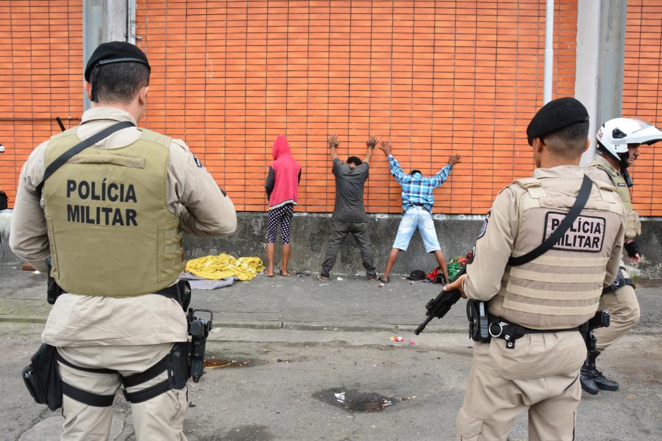 Forças de segurança desencadeiam ação contra tráfico de drogas no entorno do Terminal Rodoviário