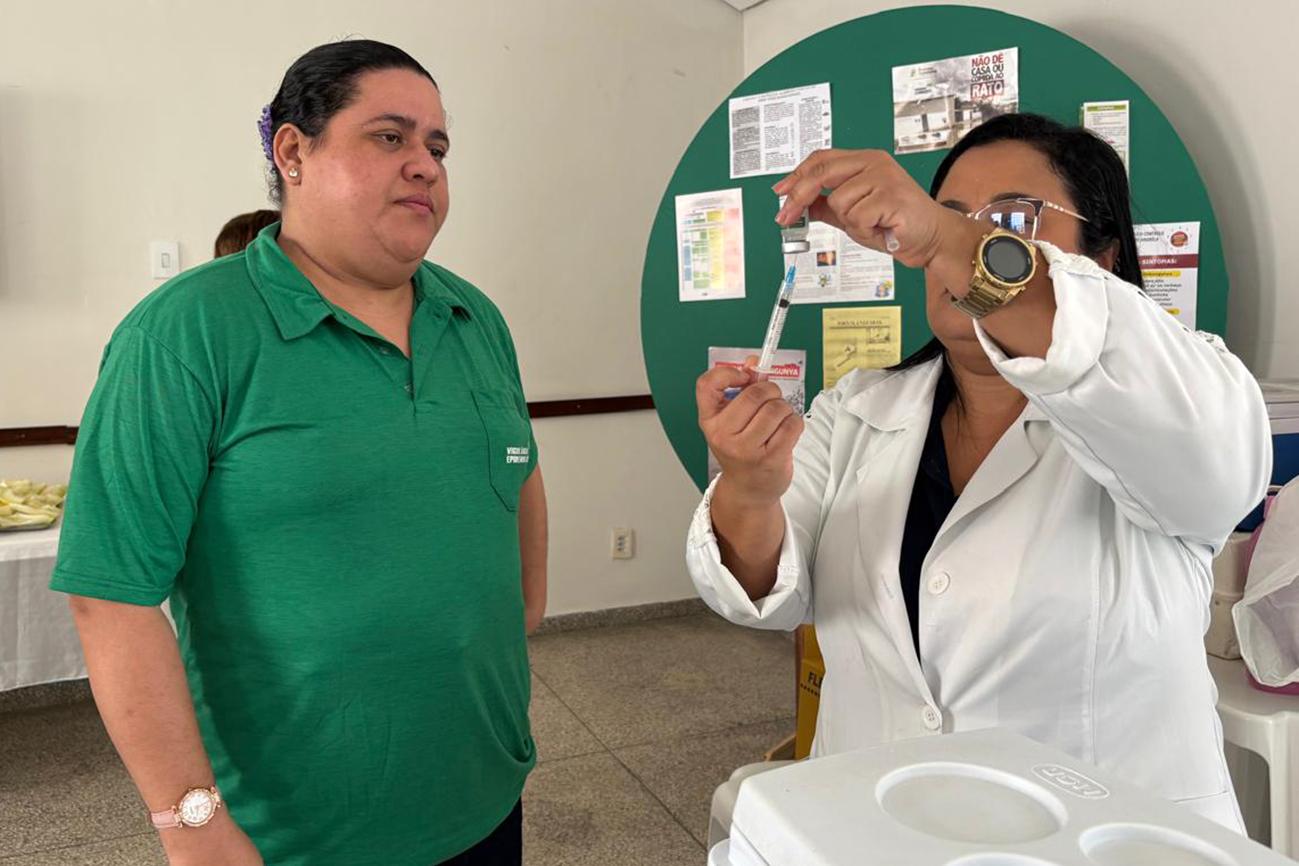 Agentes de Endemias de Feira de Santana são contemplados com ação de saúde e bem-estar
