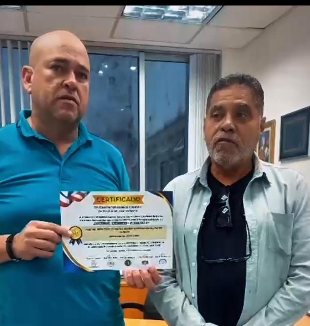 Binho Galinha recebe o Título “Amigo da Polícia Militar da Bahia”