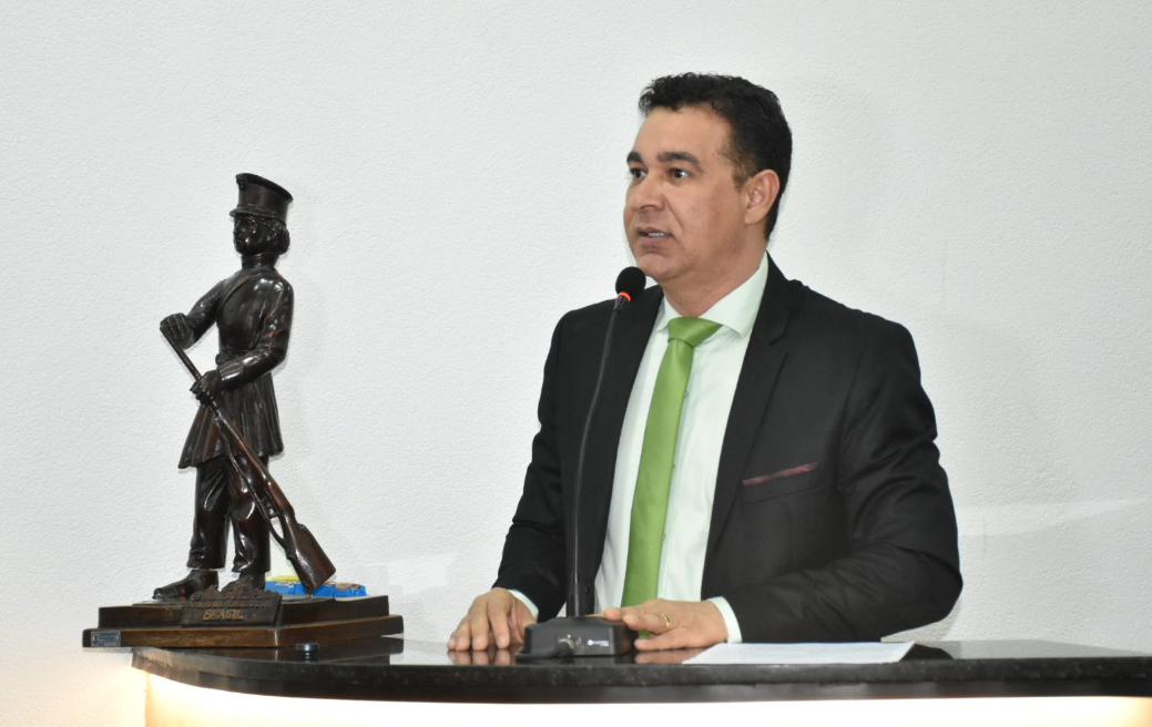 Marcos Lima solicita o retorno imediato dos passes livres suspensos