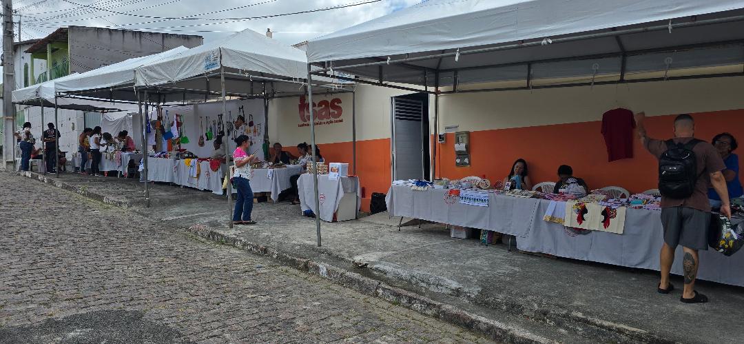 ISAS faz VI Feira Solidarizar e reúne 33 expositores