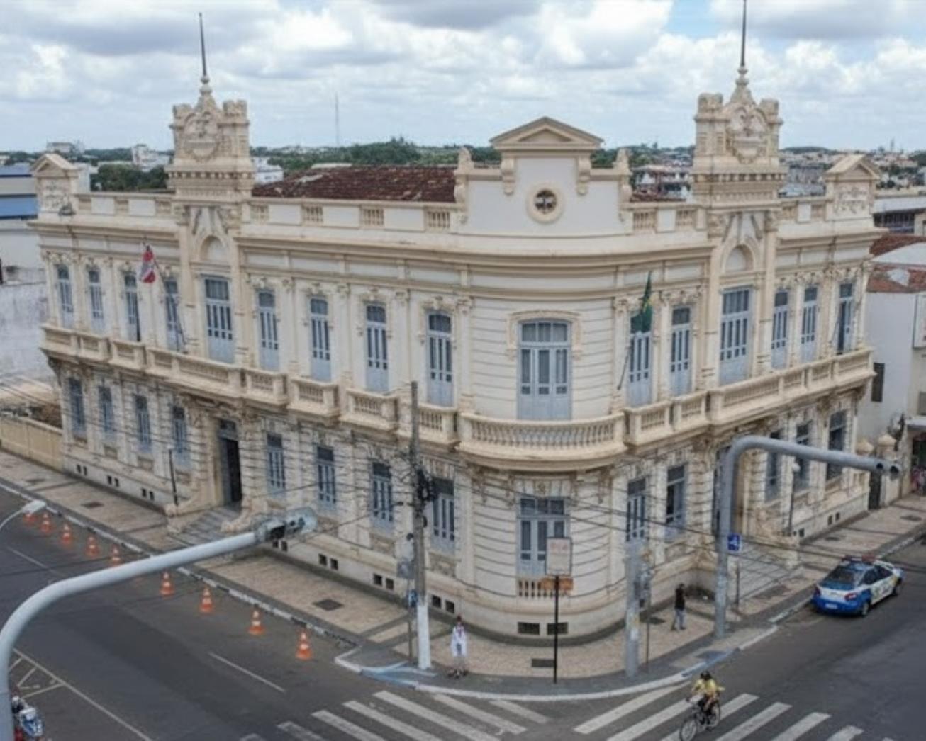 Órgãos da Prefeitura fecharão nesta quarta-feira (31)