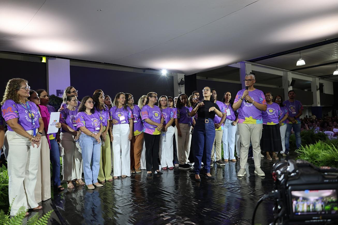 Jornada Pedagógica 2026: Abertura oficial reúne 3 mil professores para debater educação e saúde emocional