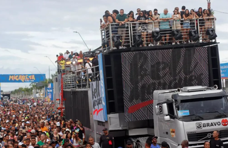 Lei Municipal deverá limitar valor a ser pago a artistas contratados pela Prefeitura de Feira