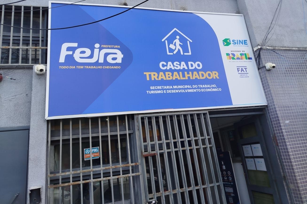 Casa do Trabalhador inicia a semana com 152 vagas de emprego disponíveis em Feira de Santana