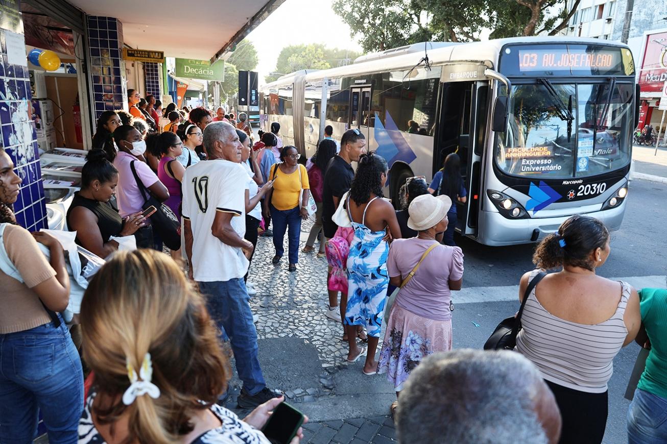 Prefeitura amplia linhas de ônibus e beneficia moradores