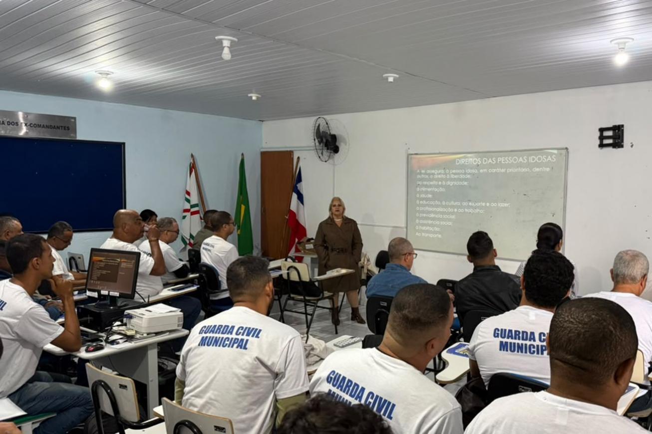 Guarda Municipal recebe capacitação sobre o ECA e os Direitos da Pessoa Idosa