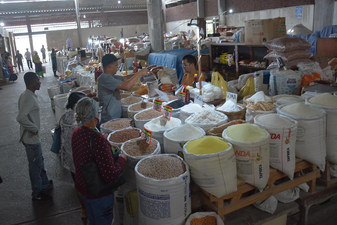 Preços dos alimentos sobem 7,51% em Feira, mas índice fica abaixo do registrado em Salvador