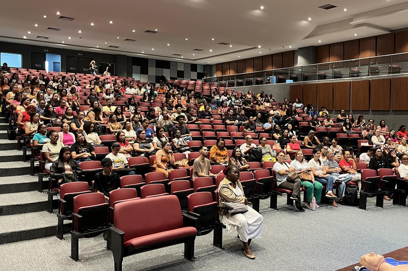 Seduc promove capacitação de primeiros socorros para cuidadores de apoio