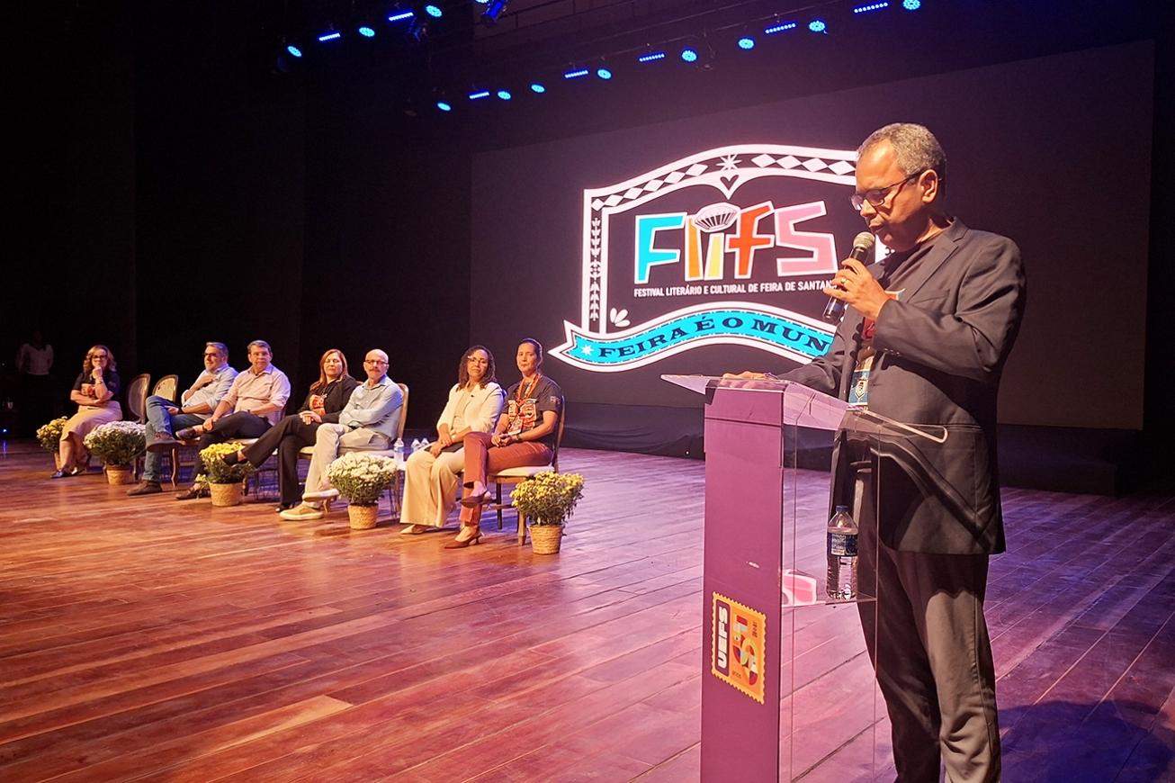 FLIFS 2026 abre 19ª edição no Centro de Convenções com mais de 10 mil estudantes no primeiro dia