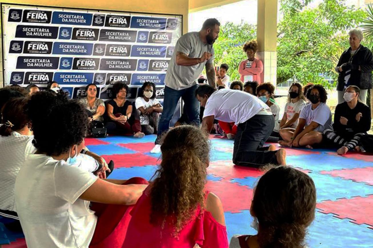 Prefeitura retorna com curso gratuito de Defesa Pessoal para mulheres
