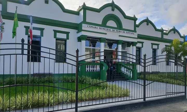 Câmara aprova Bolsa Permanência de R$ 200 para estudantes da EJA em Feira de Santana