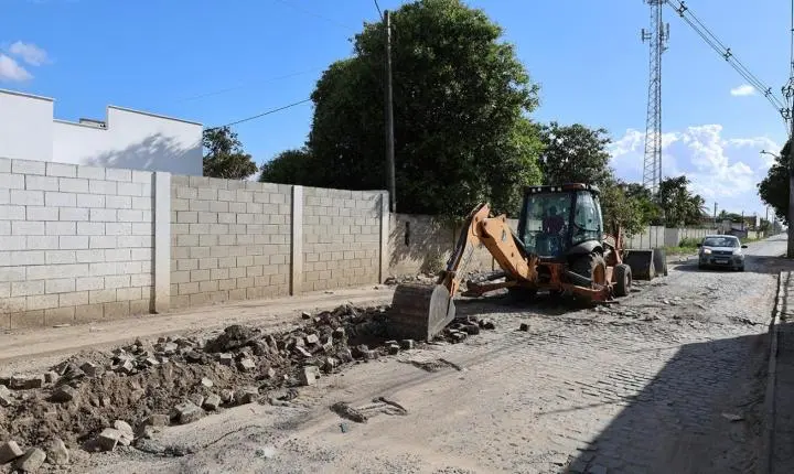 Obras realizadas pela Prefeitura de Feira geram empregos e renda
