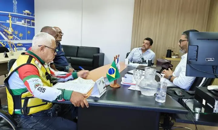 SMT e SEMOB mantêm diálogo aberto com categoria dos mototaxistas em Feira de Santana